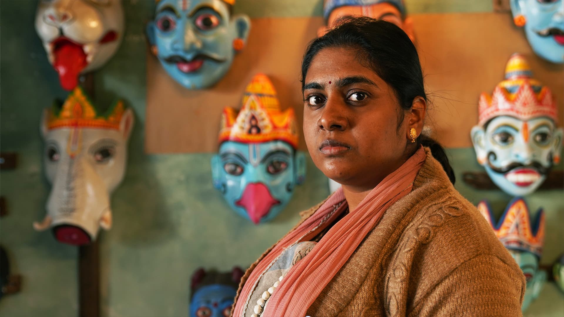 Babita Singh Reporting Review: A Loud Family Drama
