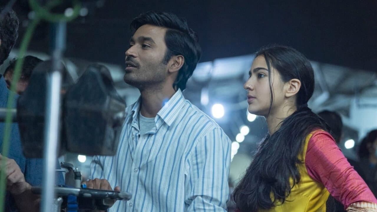 Atrangi Re still 5