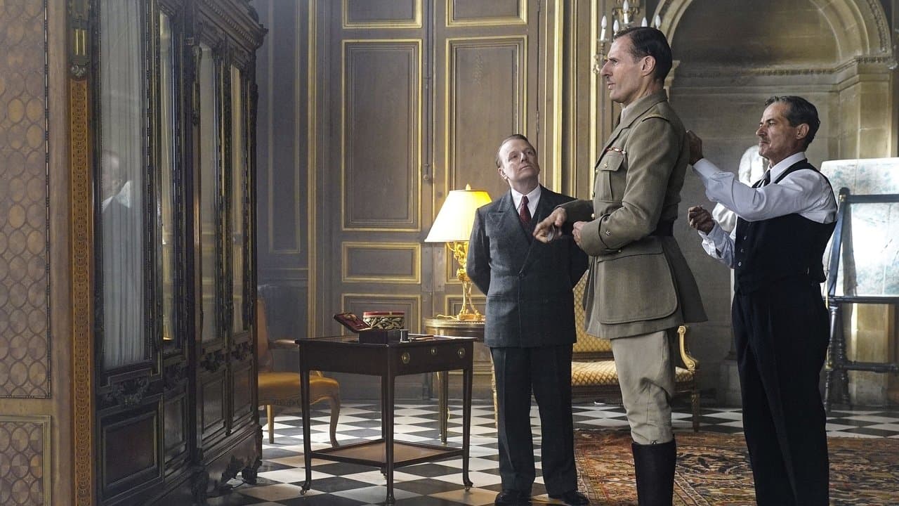 De Gaulle still 2
