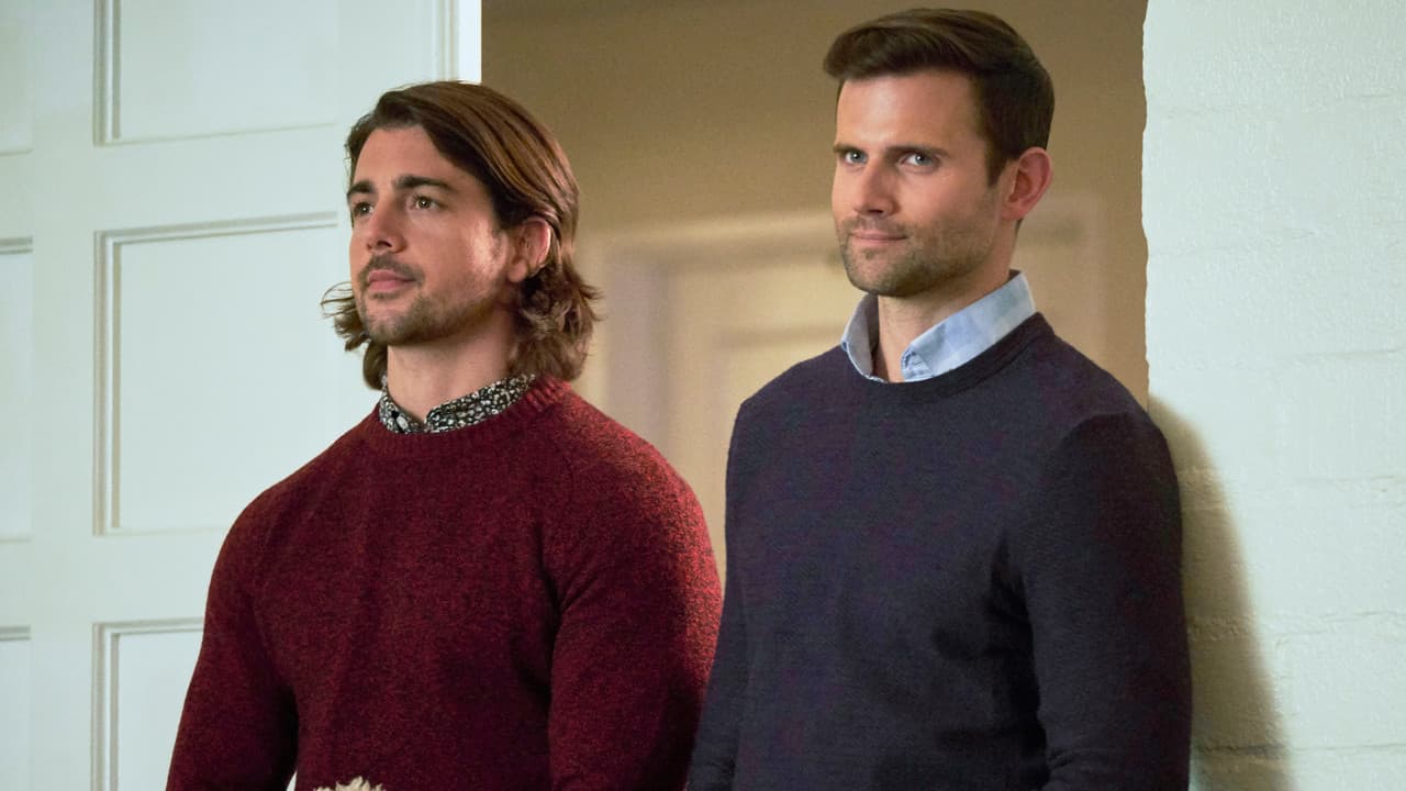 A Merry Christmas Match still 6
