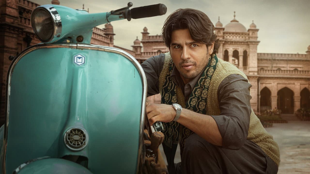 Mission Majnu still 1