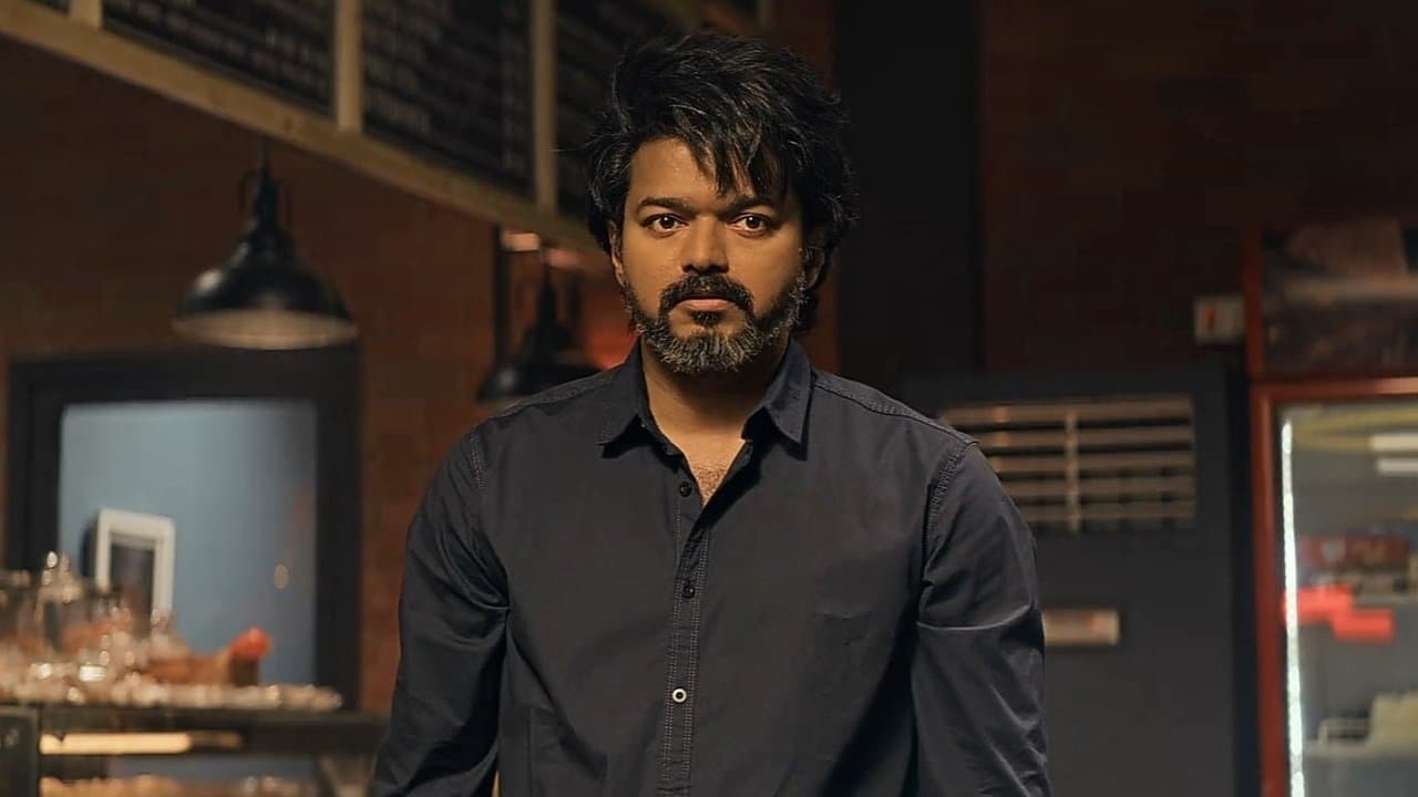 Leo still 7