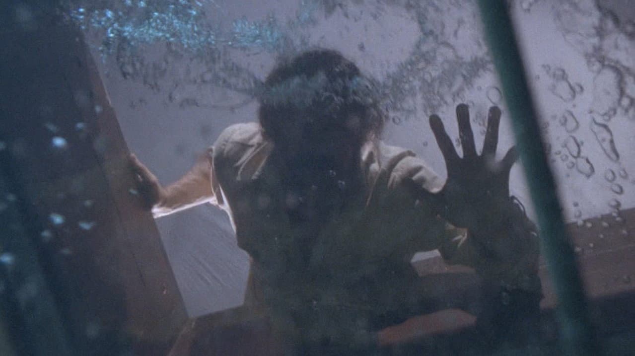 Night Moves still 3