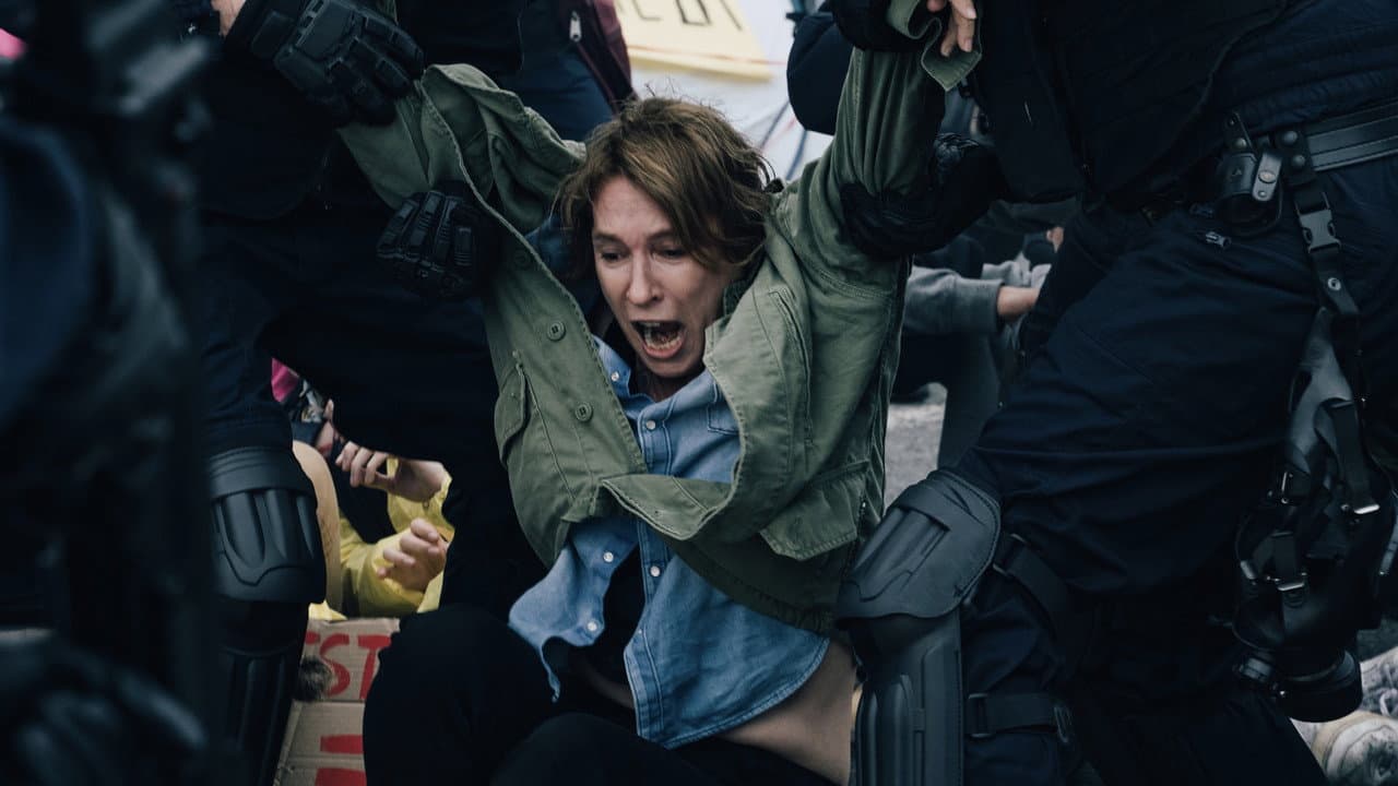 Goliath still 8