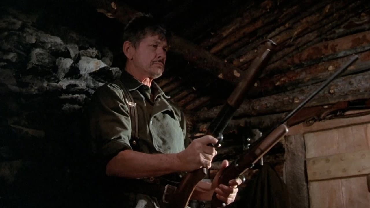 Death Hunt still 4