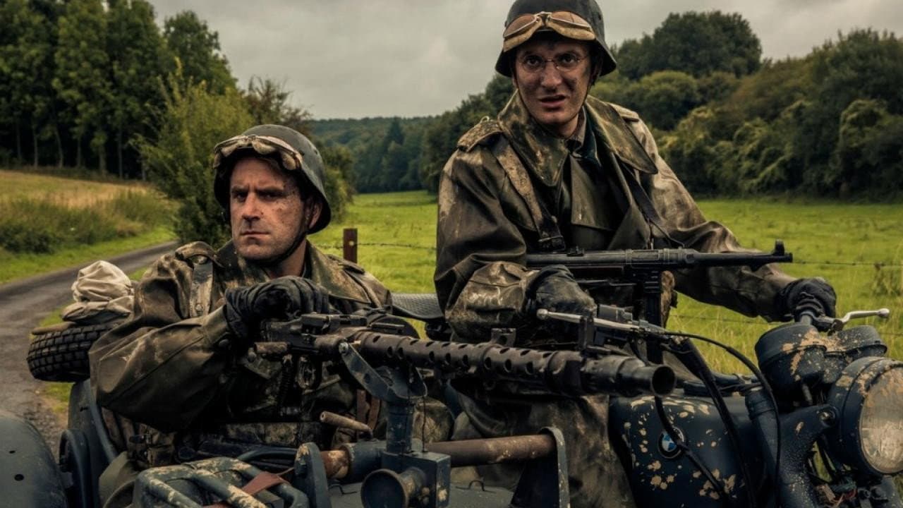 Max & Leon still 5