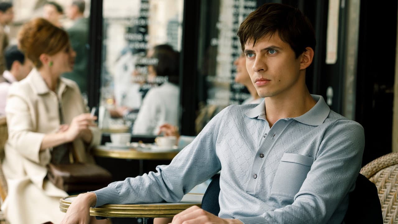 The White Crow still 5