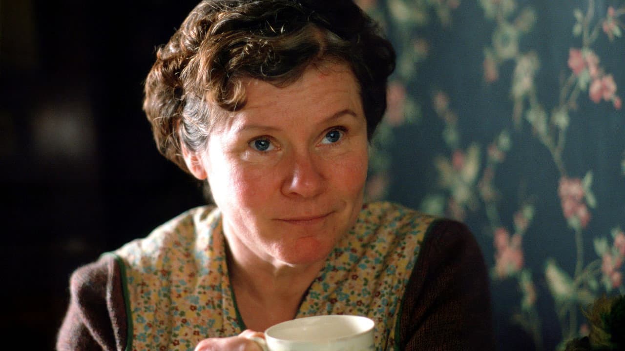 Vera Drake still 3