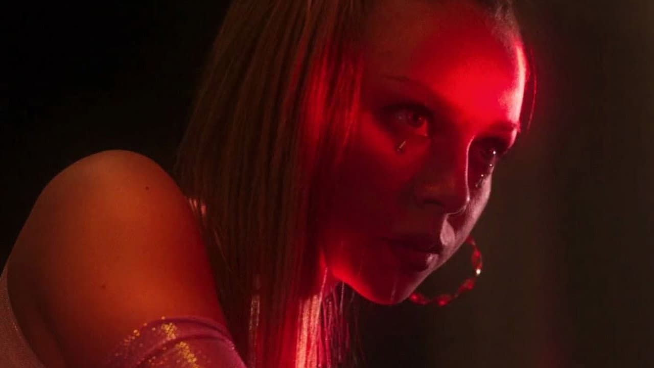 Venus still 5