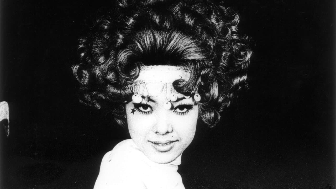 Funeral Parade of Roses still 8