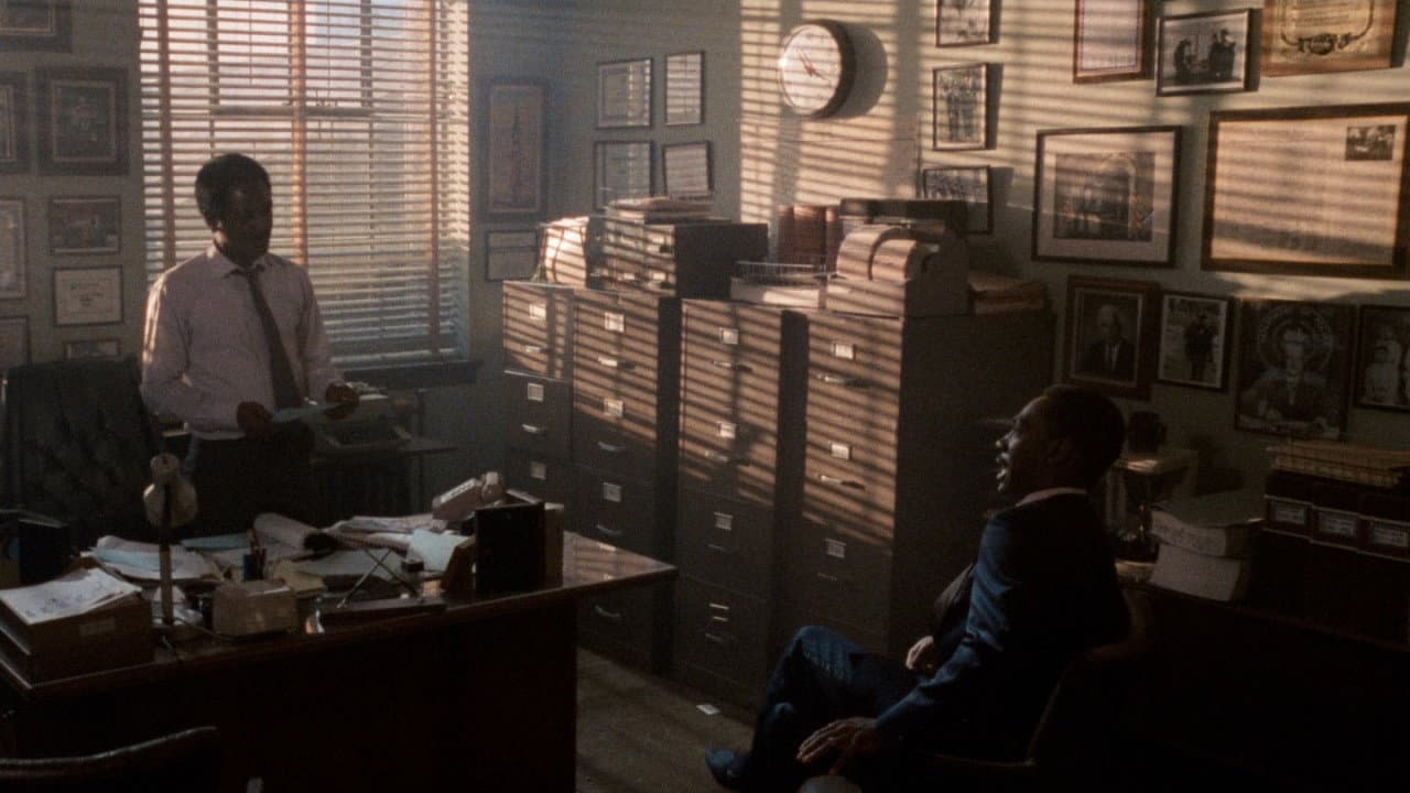 Beverly Hills Cop II still 8