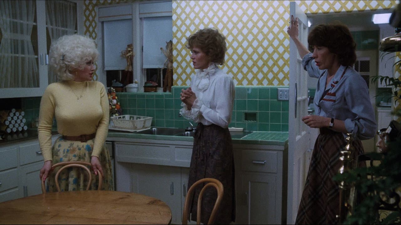 Nine to Five still 8