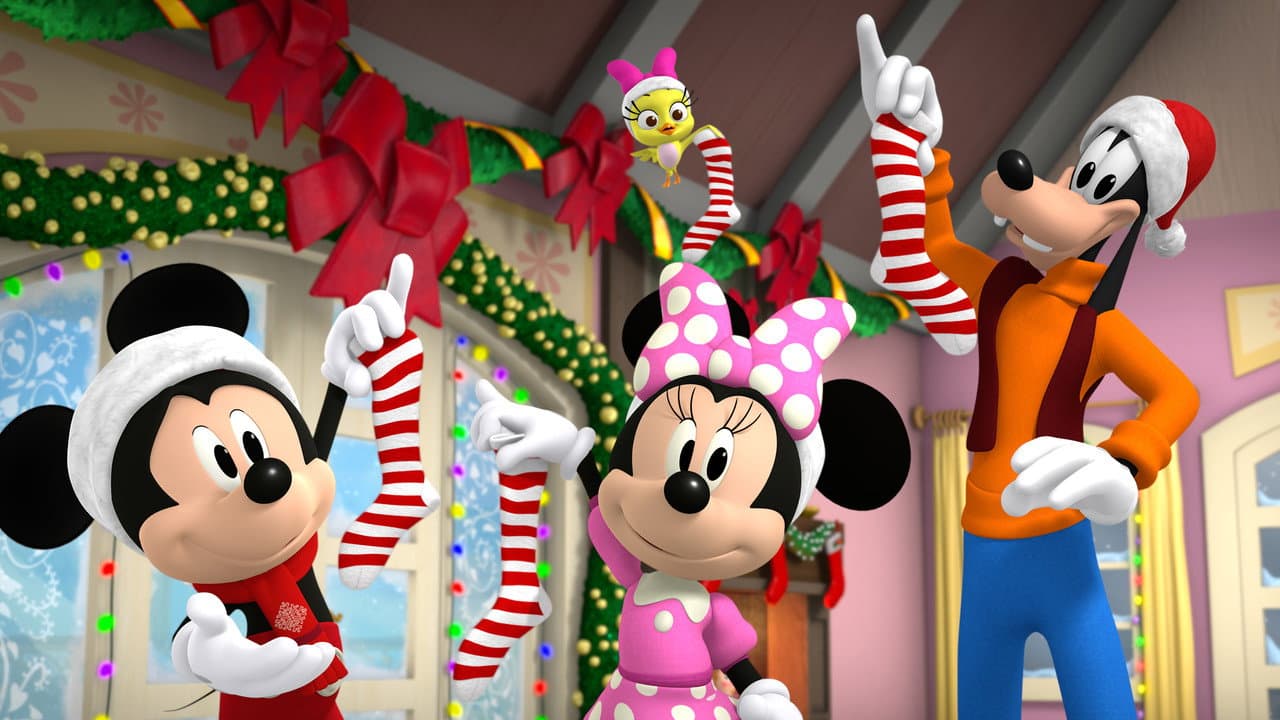 Mickey and Minnie Wish Upon a Christmas still 8