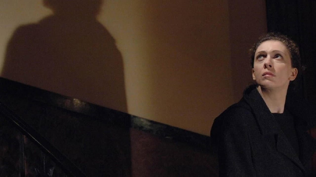 The Unknown Woman still 2