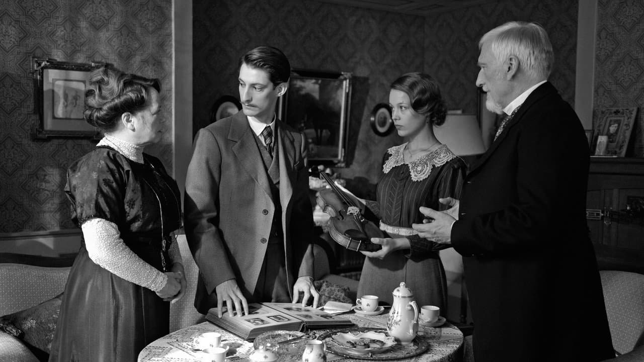 Frantz still 3
