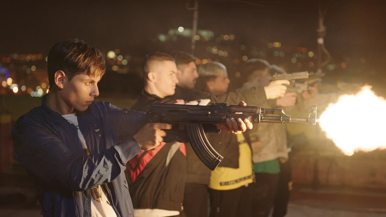Piranhas still 6