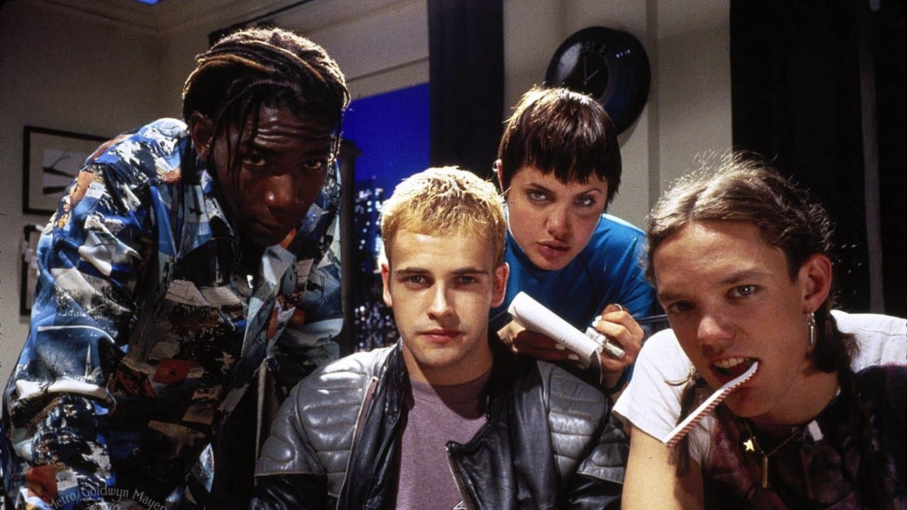 Hackers still 4