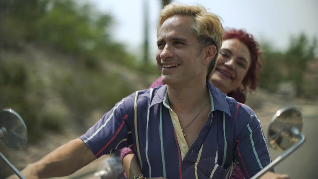 Cassandro still 6