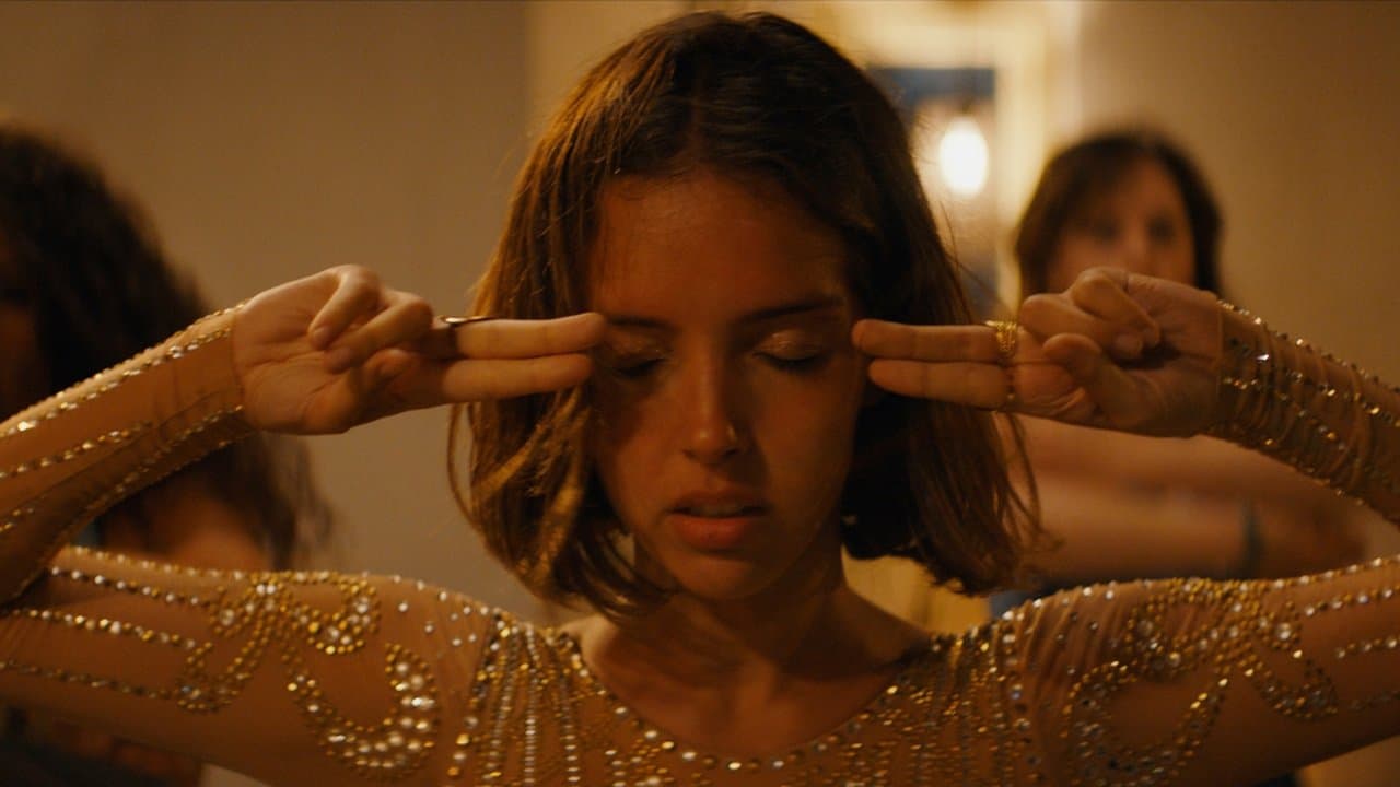 Houria still 1