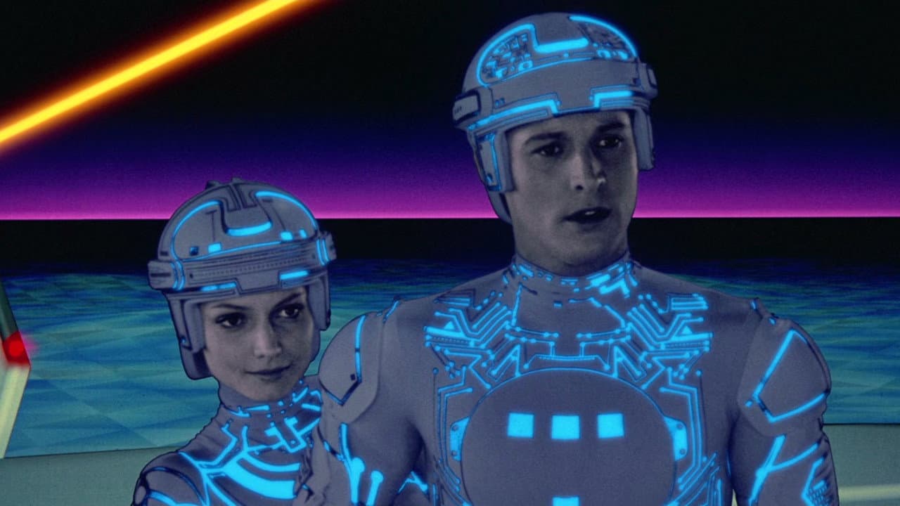 Tron still 5