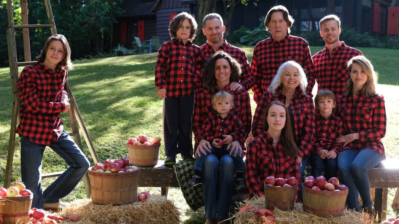 The Guide to the Perfect Family still 7