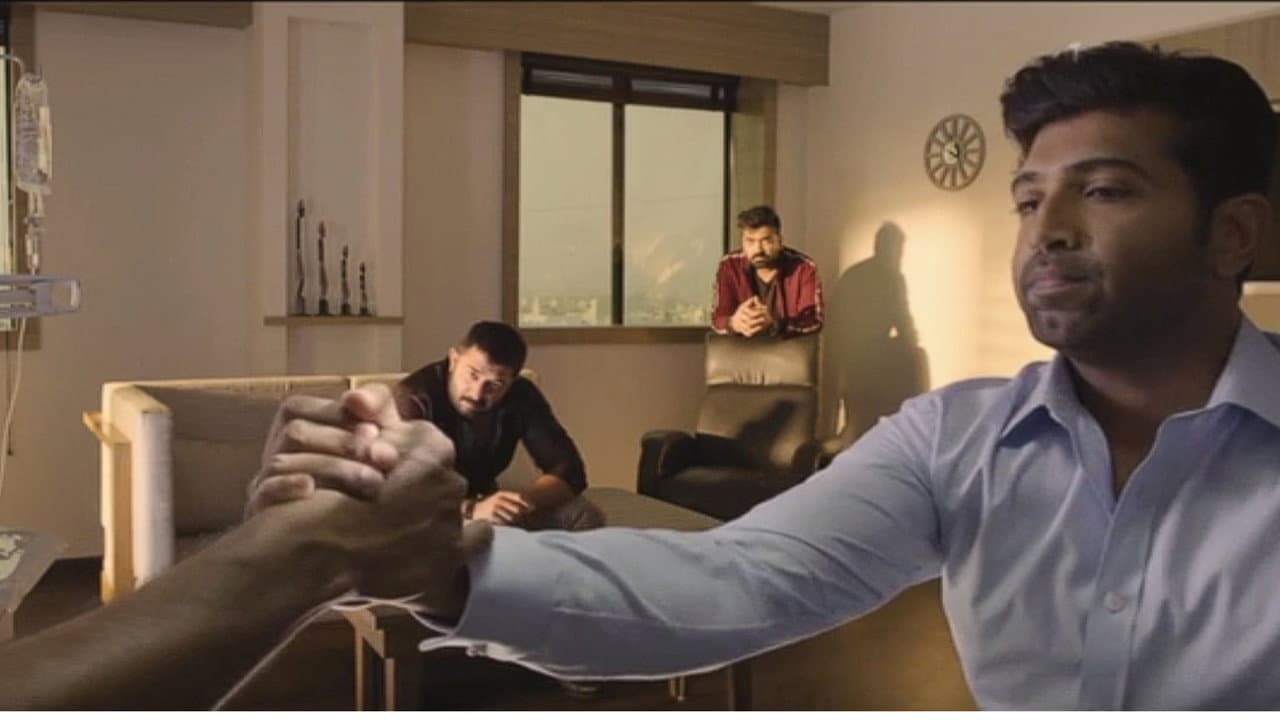 Chekka Chivantha Vaanam still 5