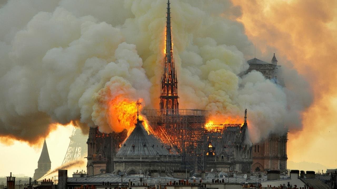 Notre-Dame on Fire still 7