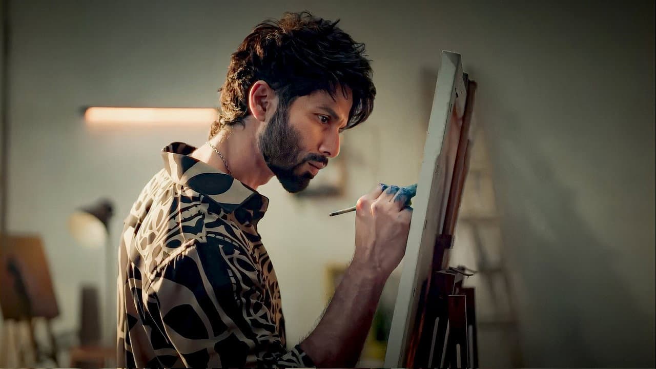 Farzi still 7