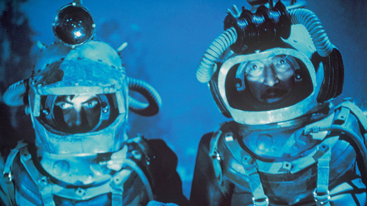 20,000 Leagues Under the Sea still 8
