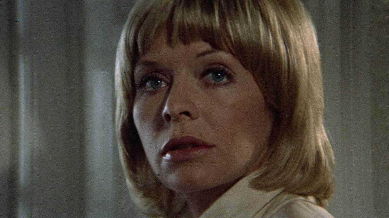 Images still 1