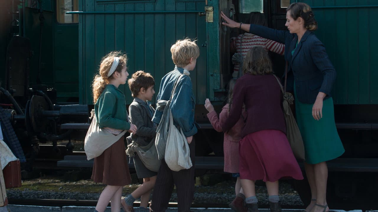Fanny's Journey still 5