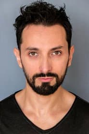 Sergio SolĂs