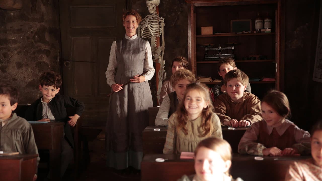 Miss Violet still 2