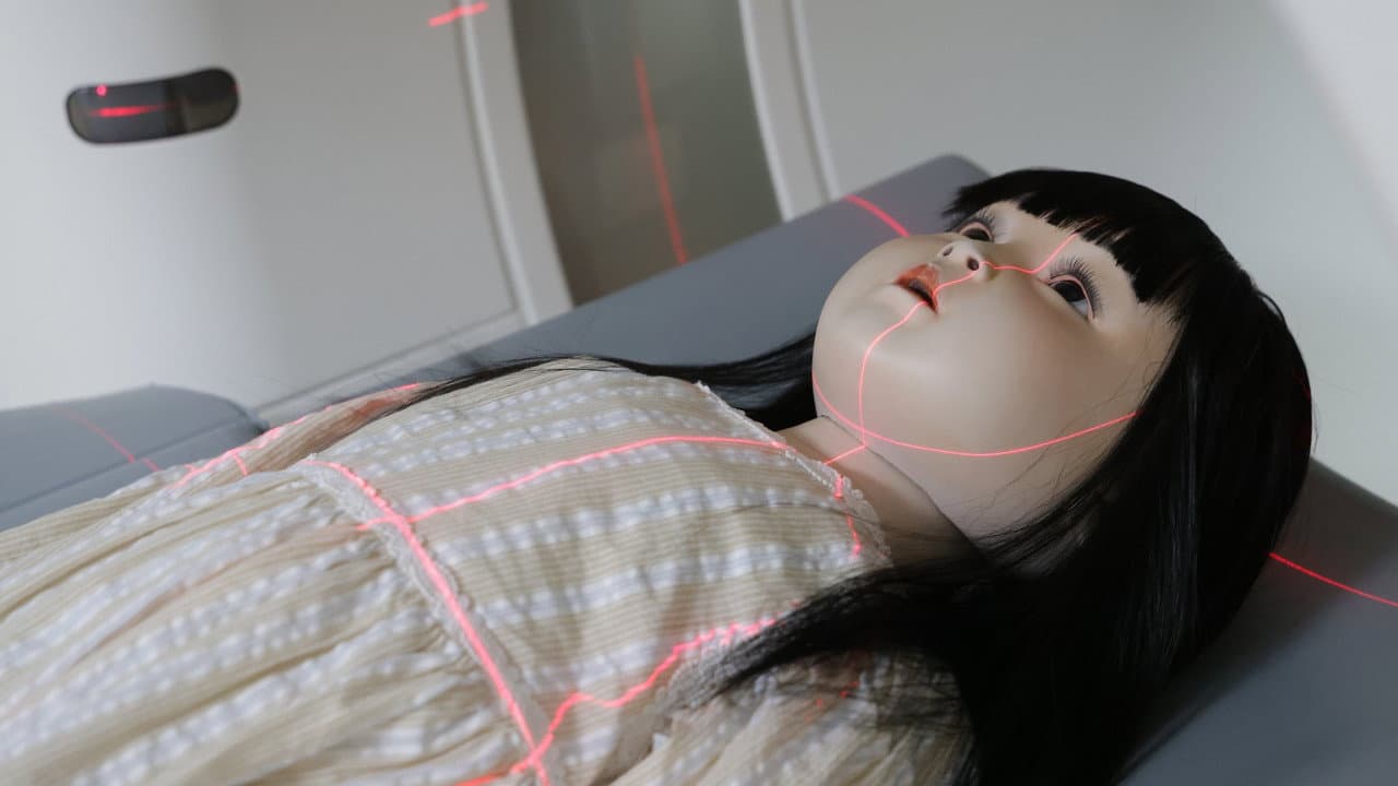 Dollhouse still 8