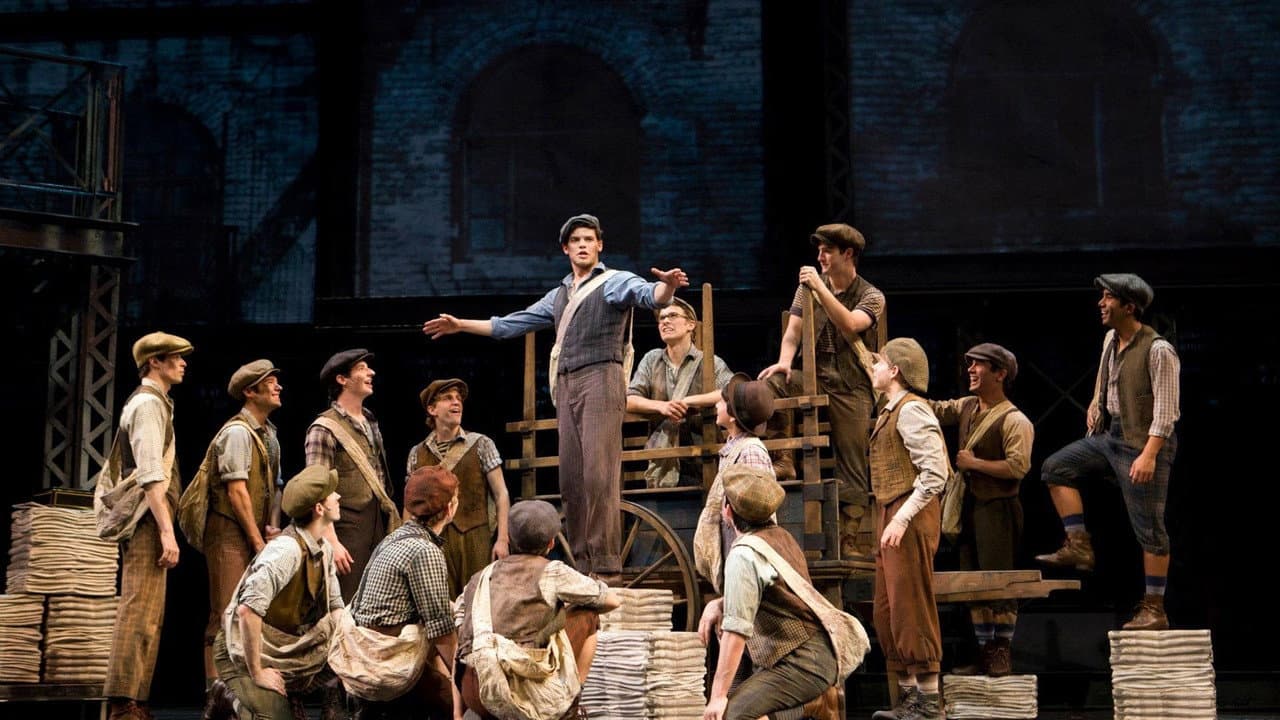 Newsies still 5