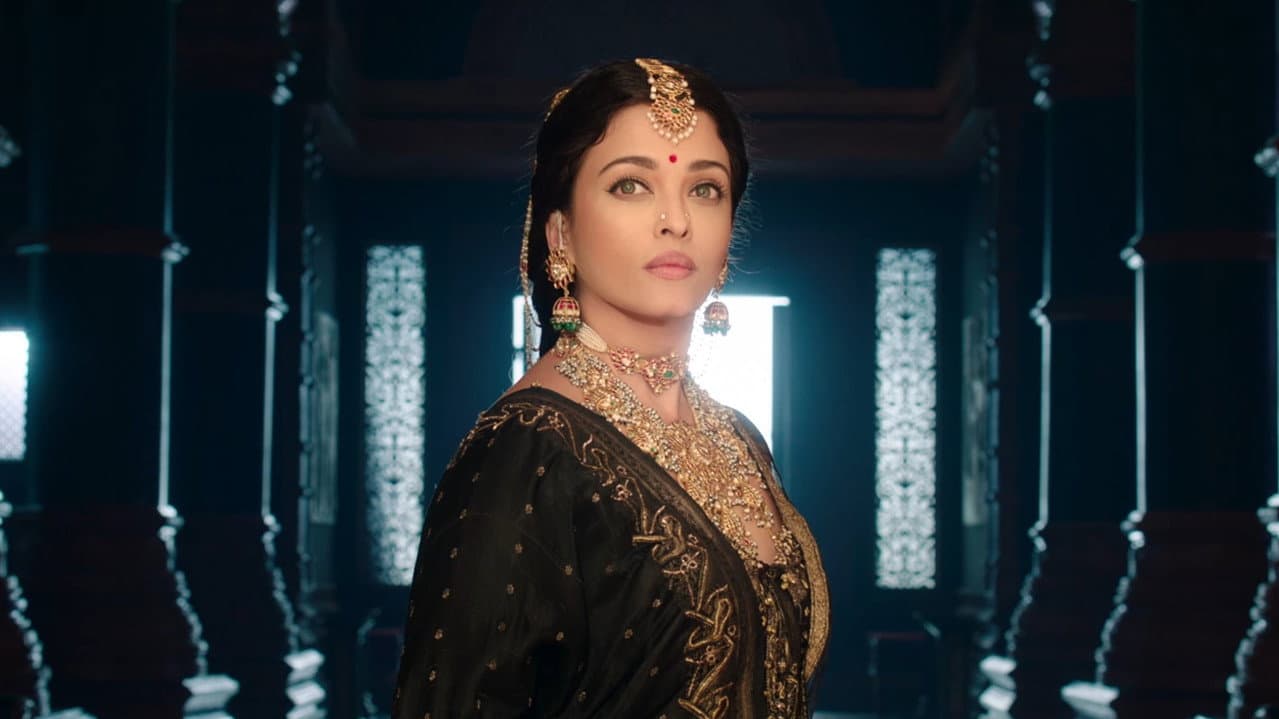 Ponniyin Selvan: Part I still 7