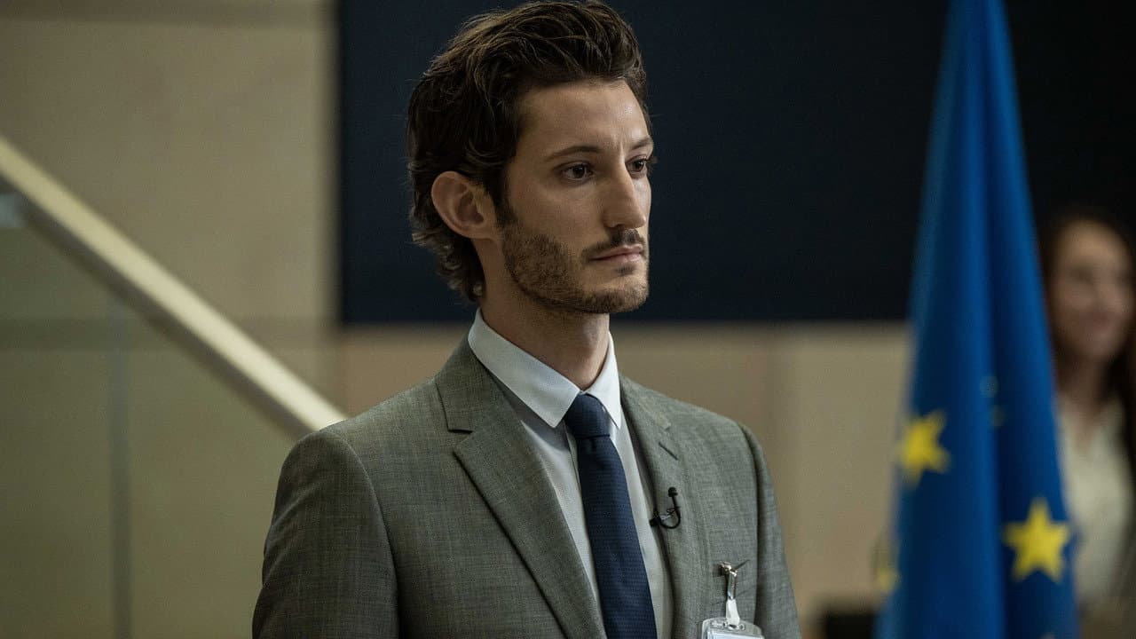 Goliath still 4
