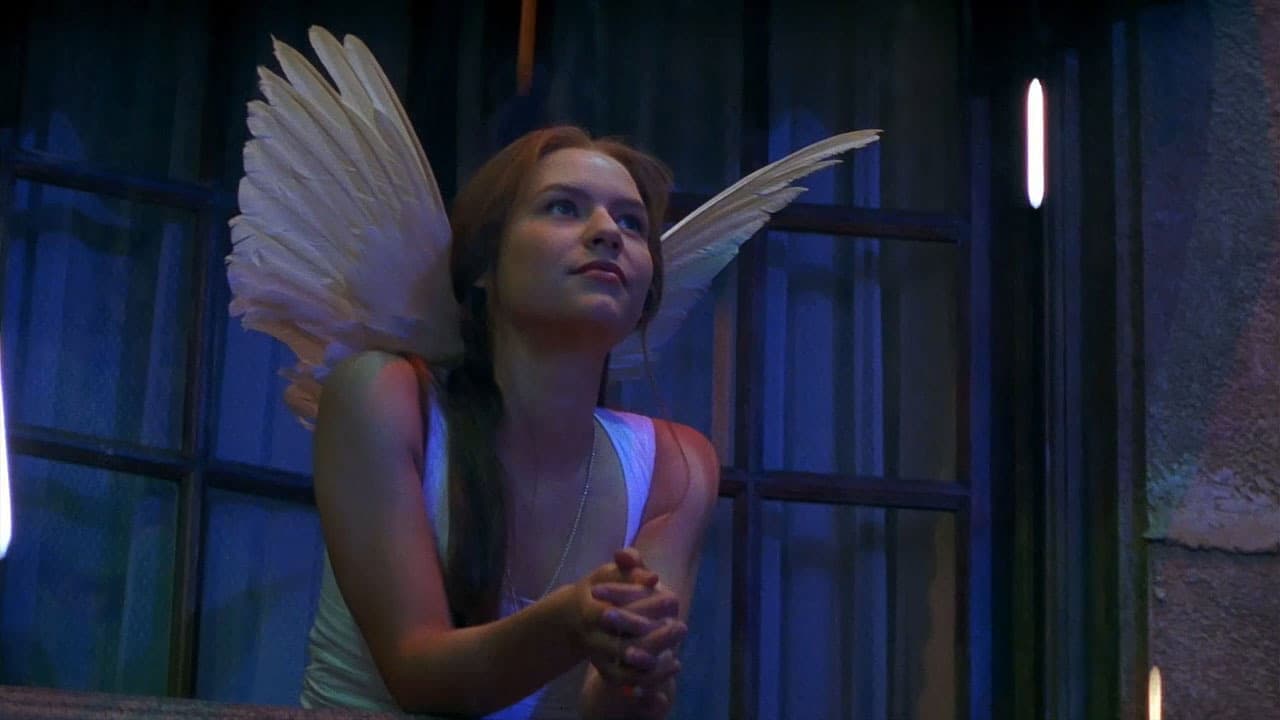 Romeo + Juliet still 5