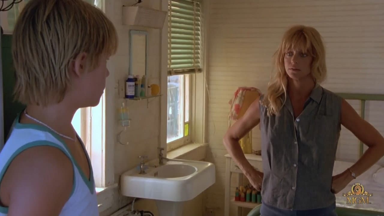CrissCross still 5