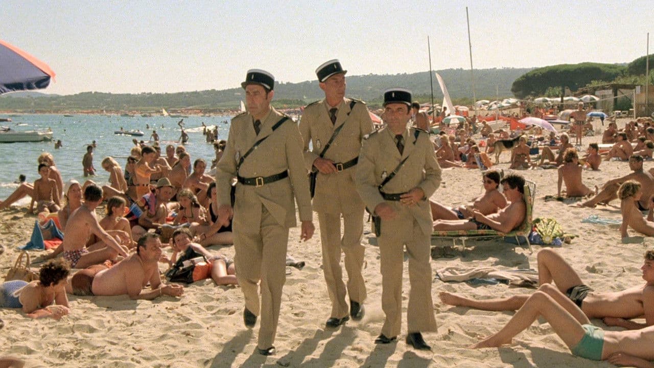 The Gendarme and the Creatures from Outer Space still 3