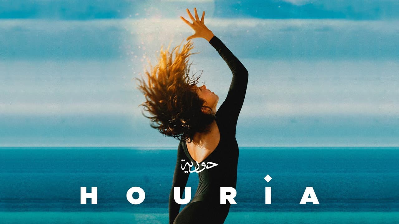 Houria still 6