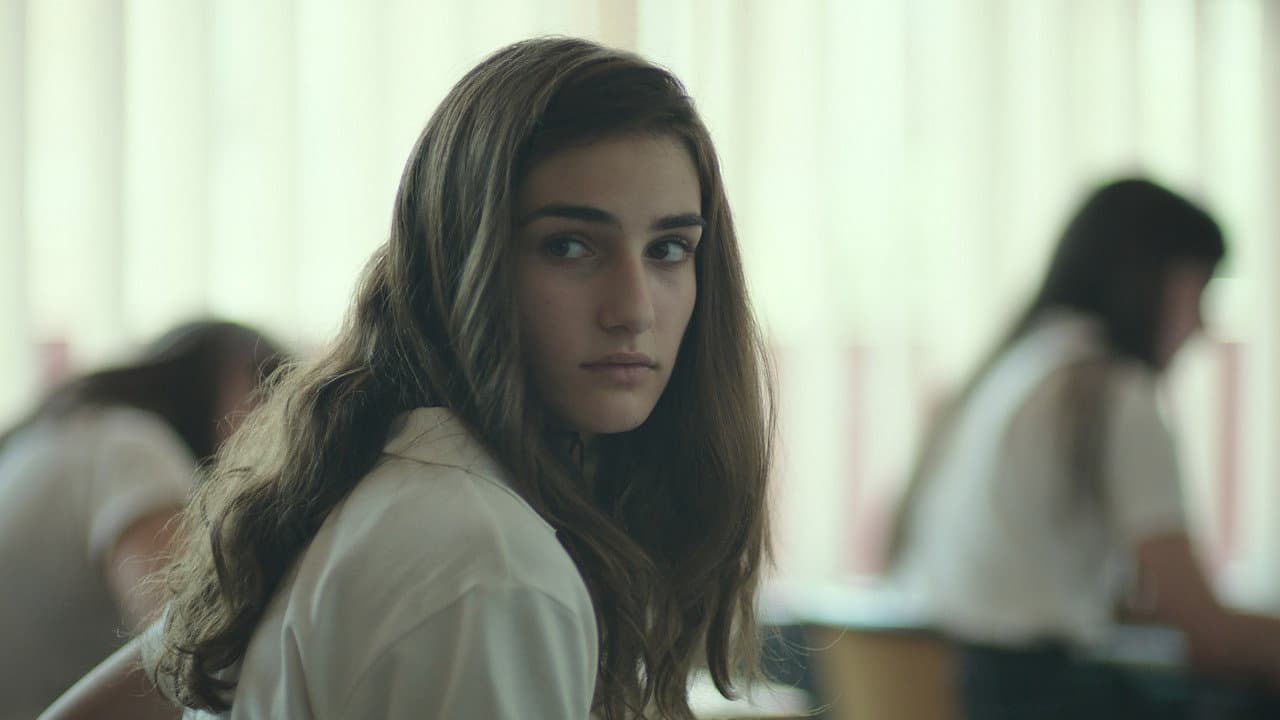 Veronica still 5