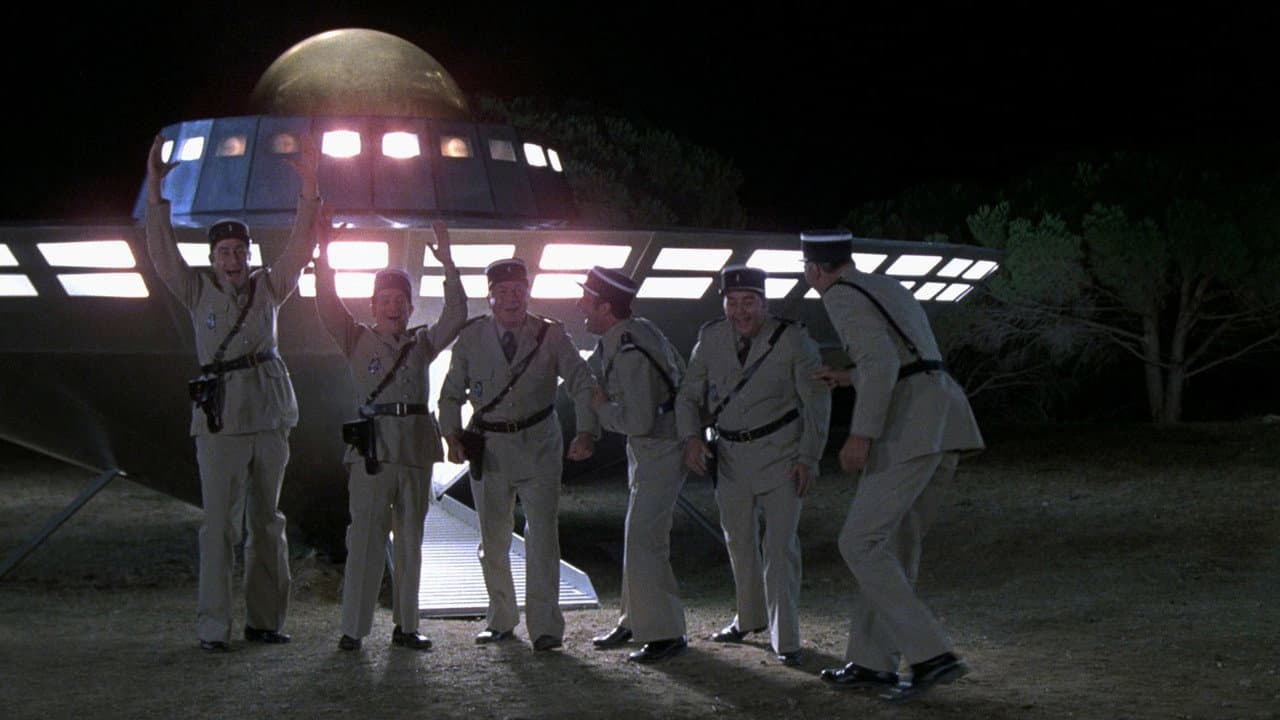 The Gendarme and the Creatures from Outer Space still 2
