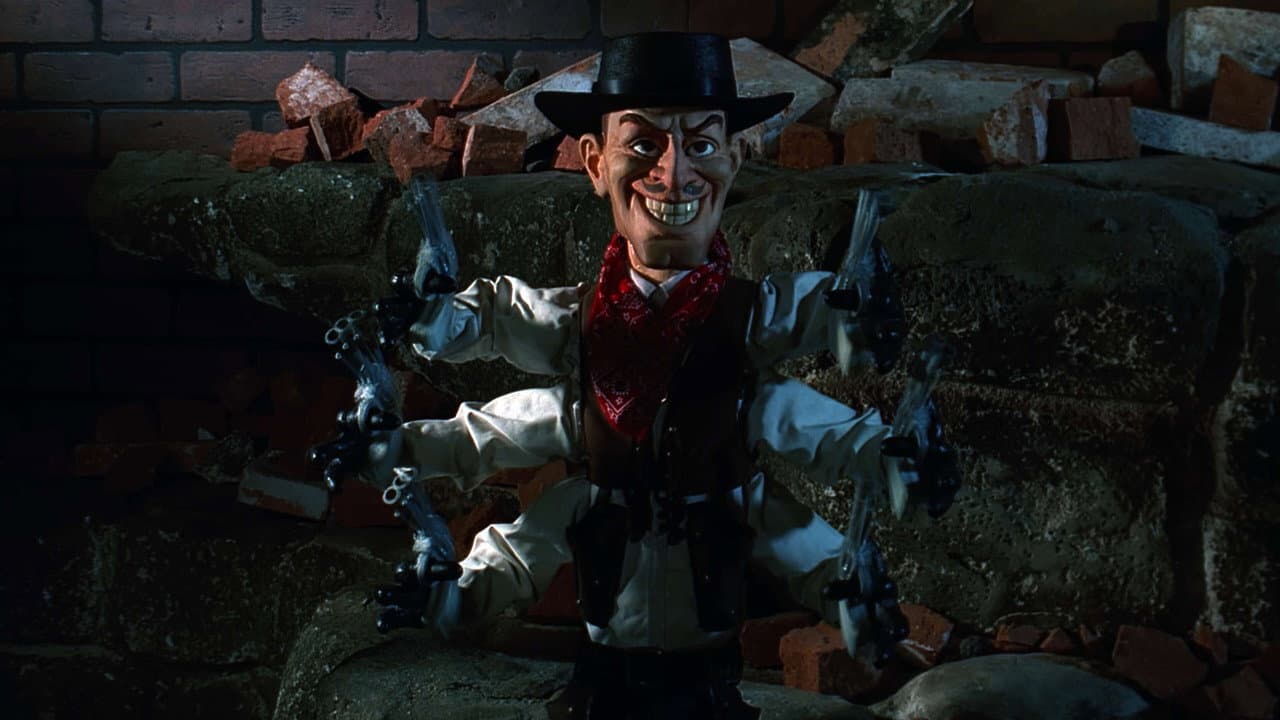 Puppet Master III: Toulon's Revenge still 2