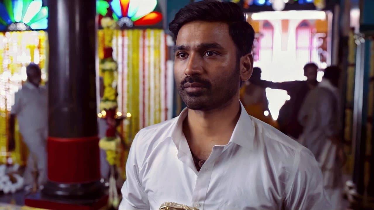 Atrangi Re still 3