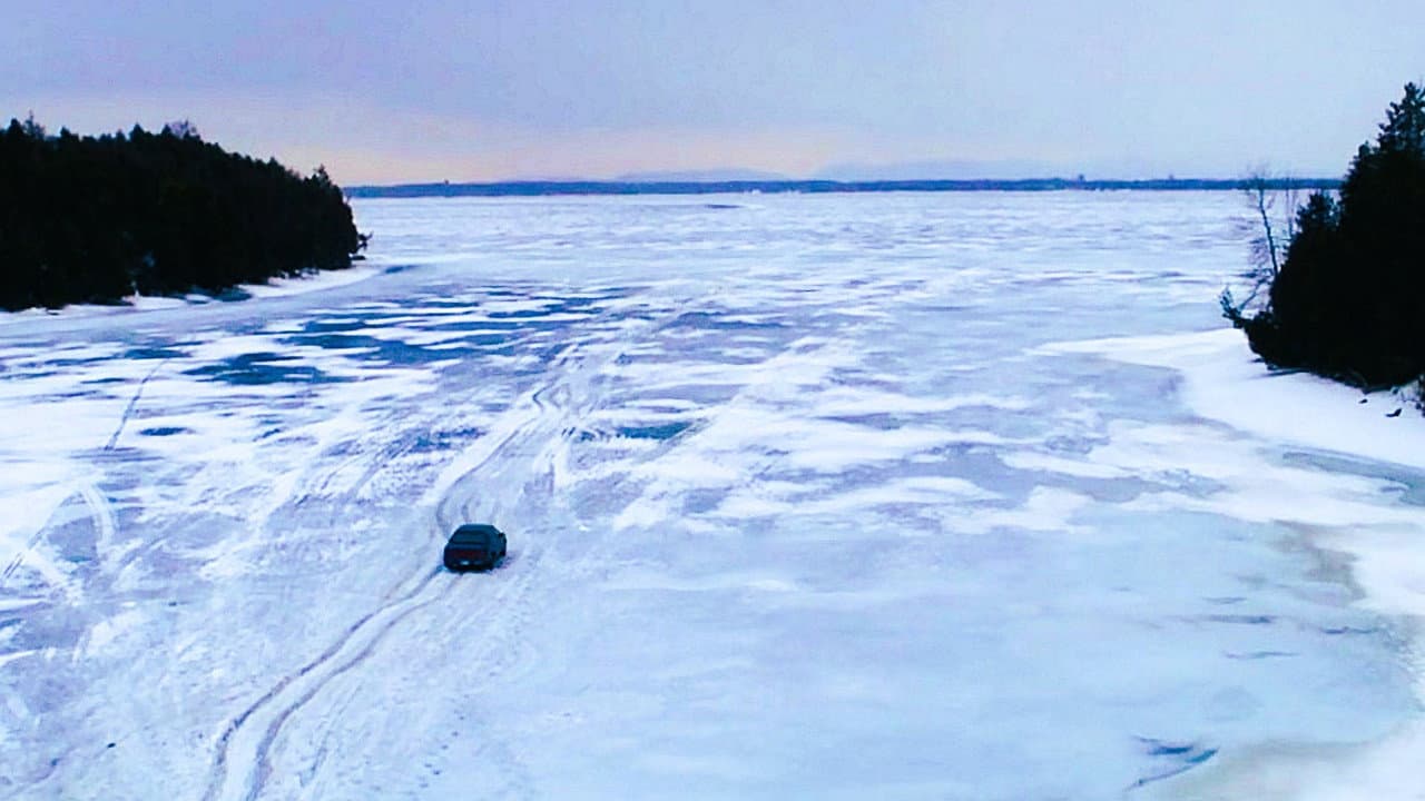 Frozen River still 5