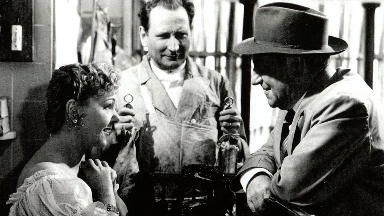 Maigret Sets a Trap still 3