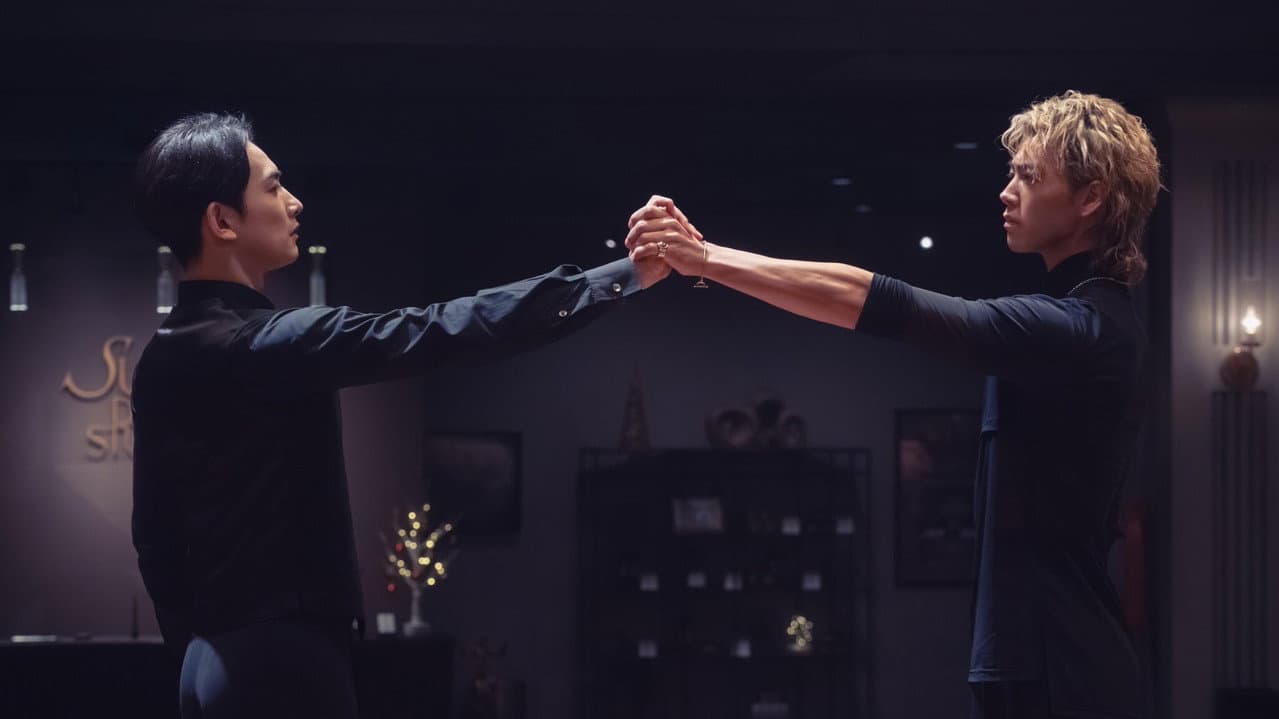 10DANCE still 8