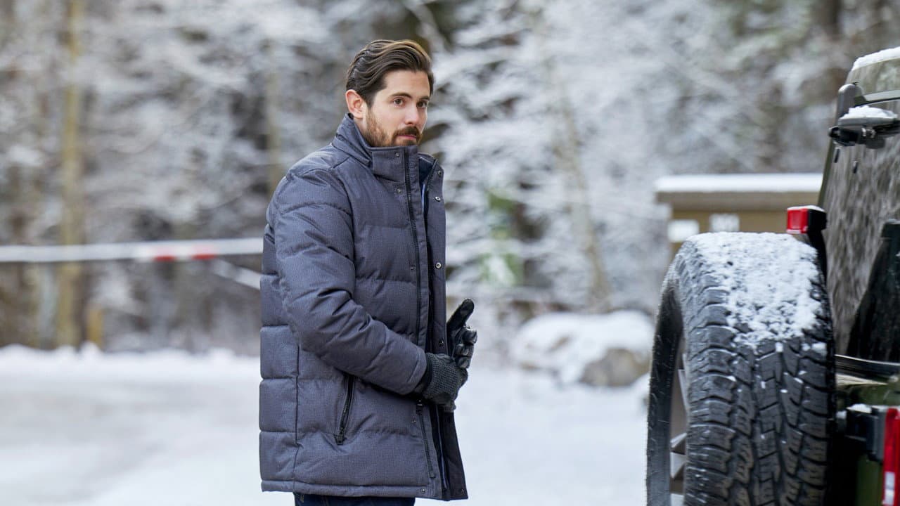 Snowkissed still 8