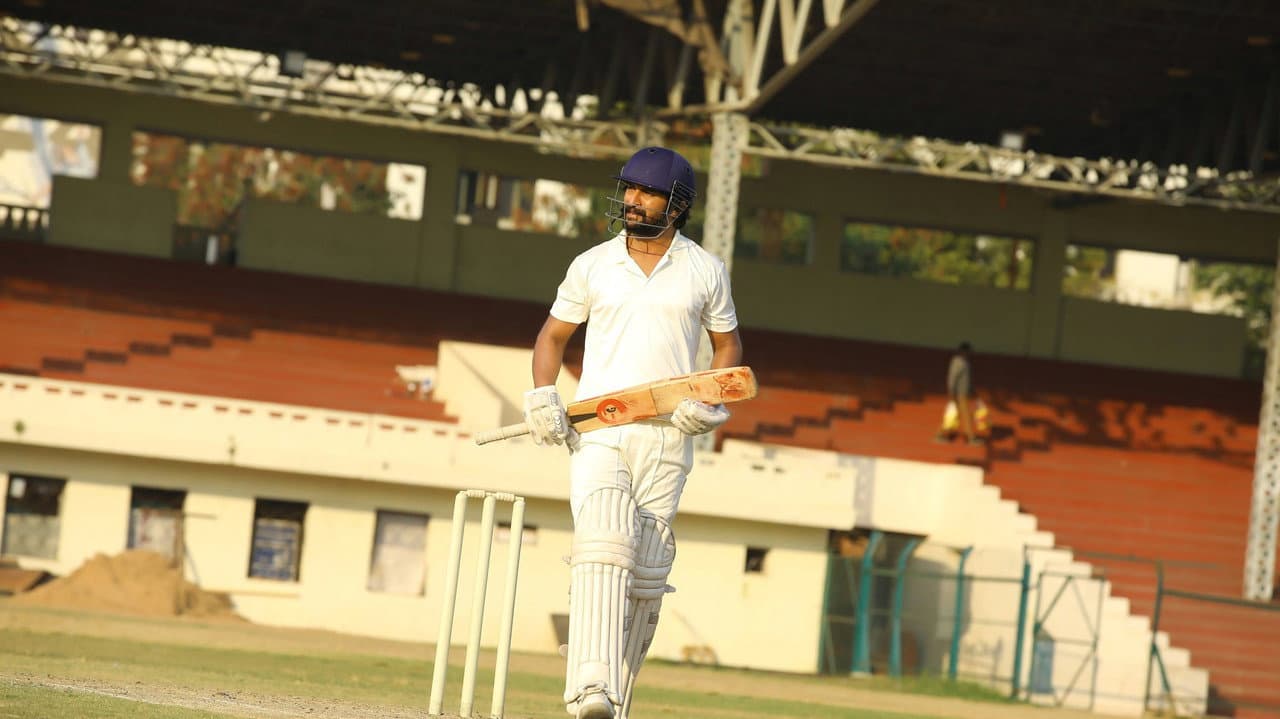 Jersey still 3